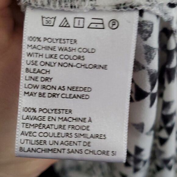 Urban Outfitters Dramatic High Low SemiSheer Top - Picture 5 of 6